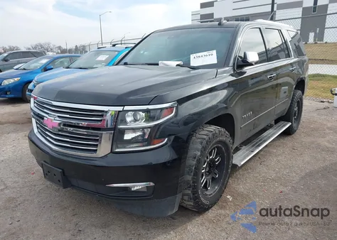 2018 Chevrolet Tahoe Premier z USA, uszkodzony, nr VIN 1GNSCCKC1JR103831